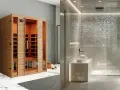 Sauna in legno e bagno turco moderno: due esperienze di benessere a confronto.