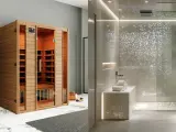 Sauna in legno e bagno turco moderno: due esperienze di benessere a confronto.