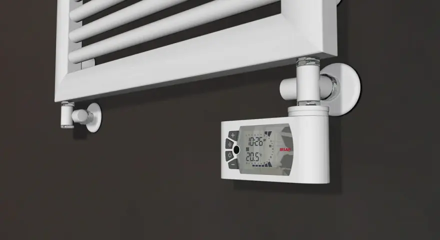 Termoarredi Irsap bianchi con display digitale per un comfort ottimale.